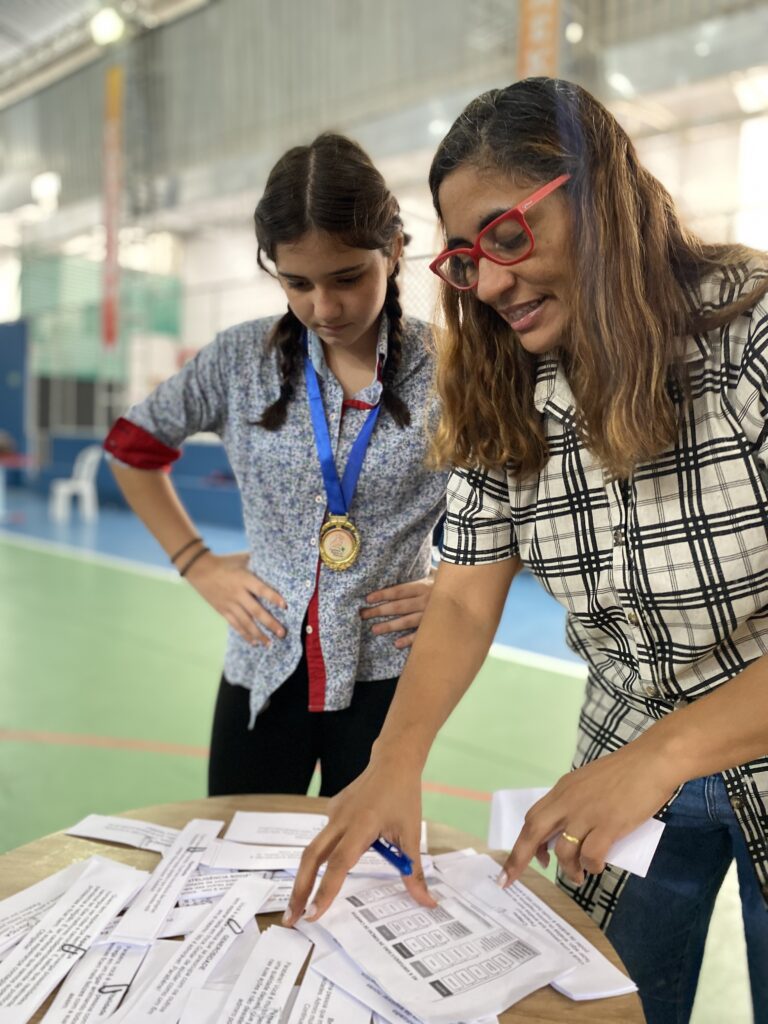 Ação do Socioemocional do Colégio Perfil para espalhar empatia e acolhimento pelos corredores do Colégio